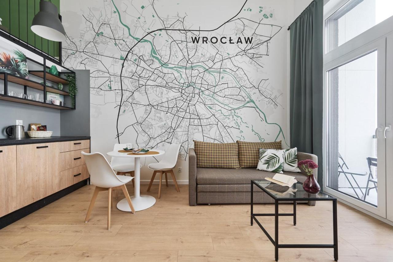 Mezzanine Studio Apartments Zarembowicza Wroclaw Airport By Renters المظهر الخارجي الصورة