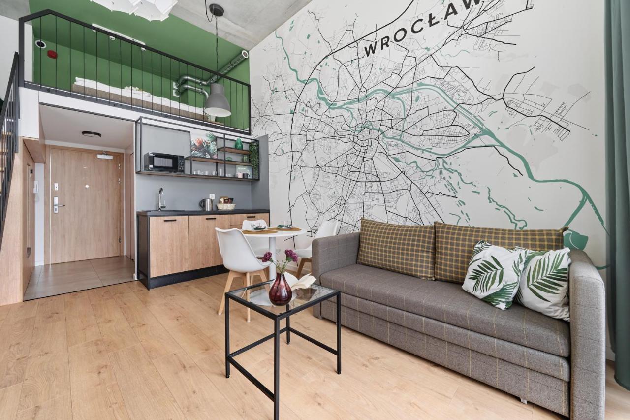Mezzanine Studio Apartments Zarembowicza Wroclaw Airport By Renters المظهر الخارجي الصورة
