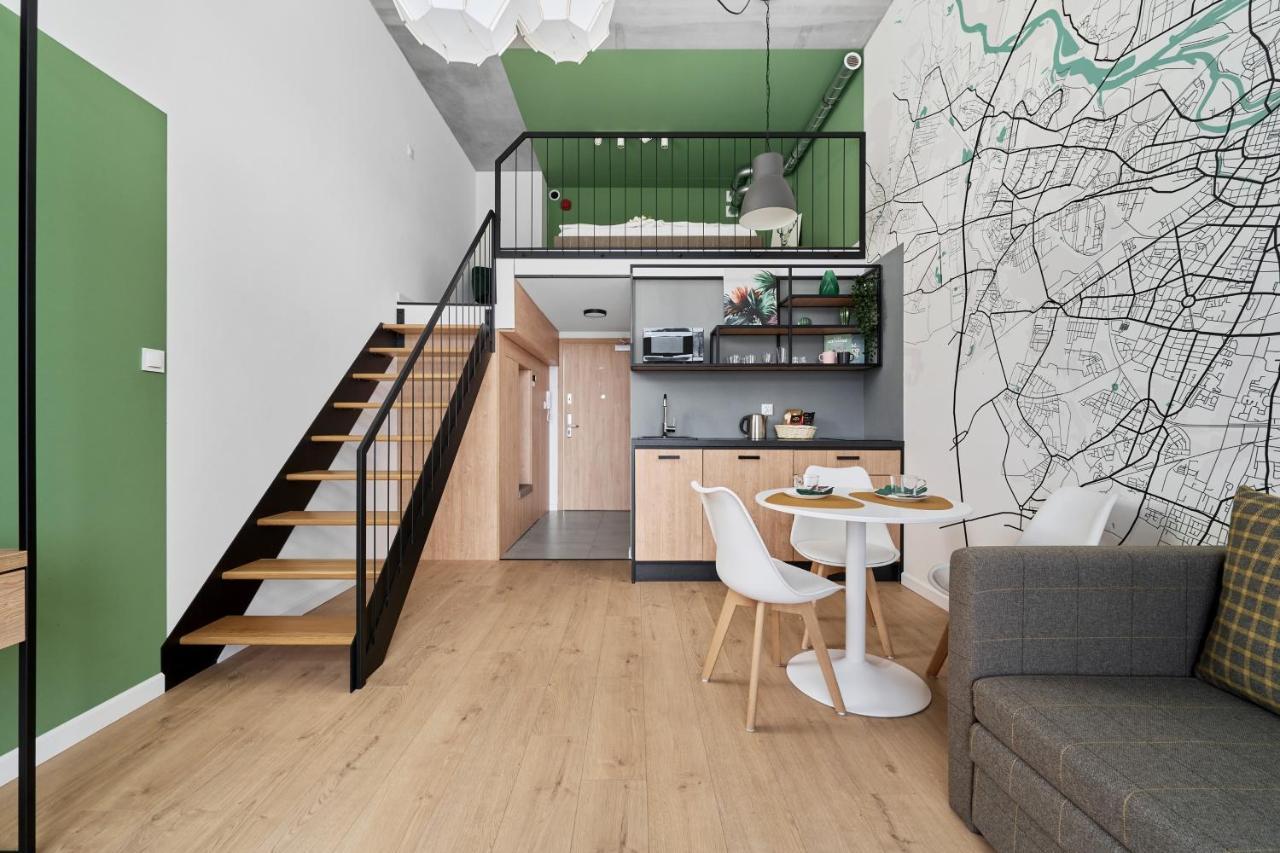 Mezzanine Studio Apartments Zarembowicza Wroclaw Airport By Renters المظهر الخارجي الصورة