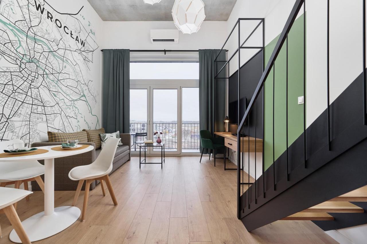 Mezzanine Studio Apartments Zarembowicza Wroclaw Airport By Renters المظهر الخارجي الصورة